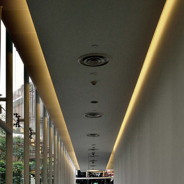 Banda LED SMD2835 RUNNIG 10W/m 24V IP20 alb rece 6500K 10m V-tac SKU-23609 - imagine 6