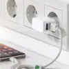 Incarcator dual Apple Lightning USB 2.4A 12W 1m alb Goobay - imagine 2