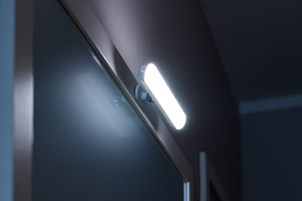 Lampa LED 1.5W 90lm 3000K 4000K 6000K Rotativa Senzor miscare Acumulator 800mAh Rebel ZAR0549 - imagine 9