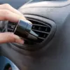 Suport auto universal pentru smartphone cu prindere la ventilatie Goobay - imagine 3