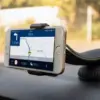 Suport universal auto cu ventuza pentru smartphone Goobay - imagine 3